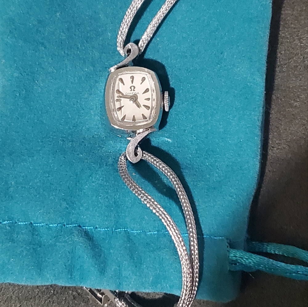 Omega Vintage 1962 Women's Cocktail Watch-one Owner And Authenticated